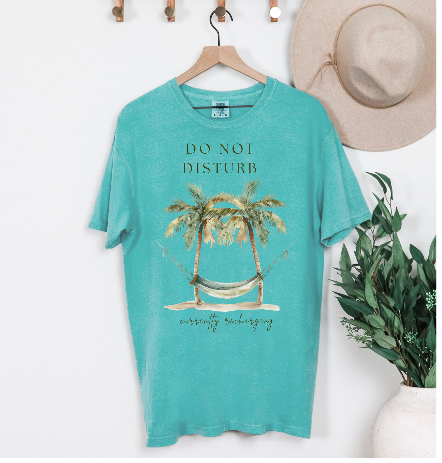 🌴 Do Not Disturb Tee