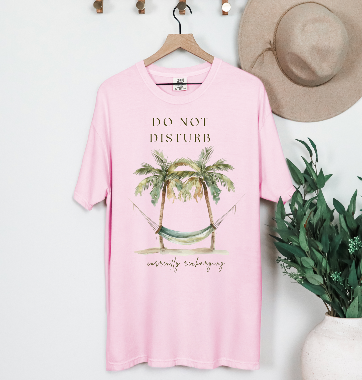🌴 Do Not Disturb Tee